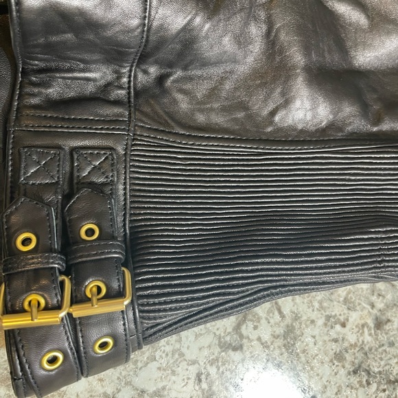 Wilson Leather Coat. - Picture 11 of 11